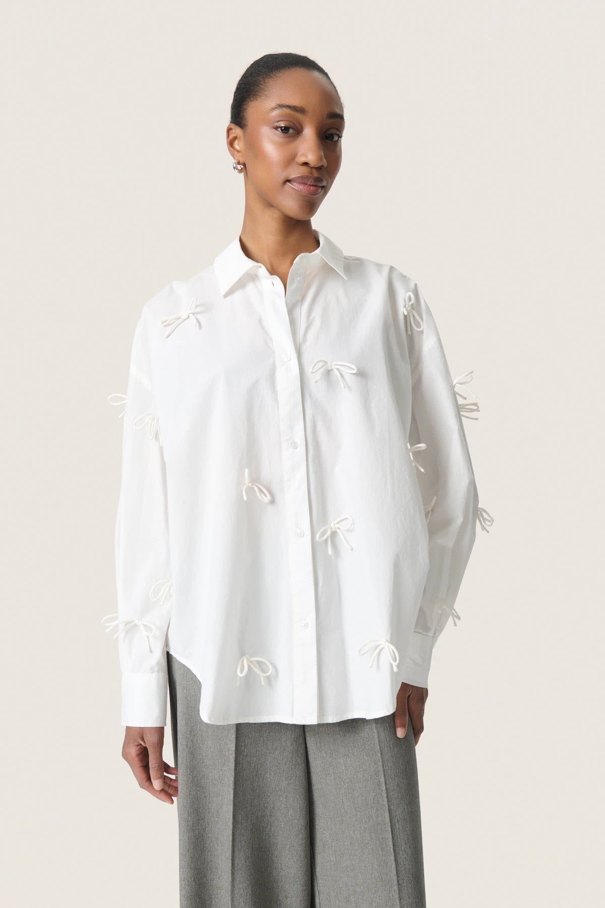 SOAKED - JOA BOW SHIRT - BROKEN WHITE