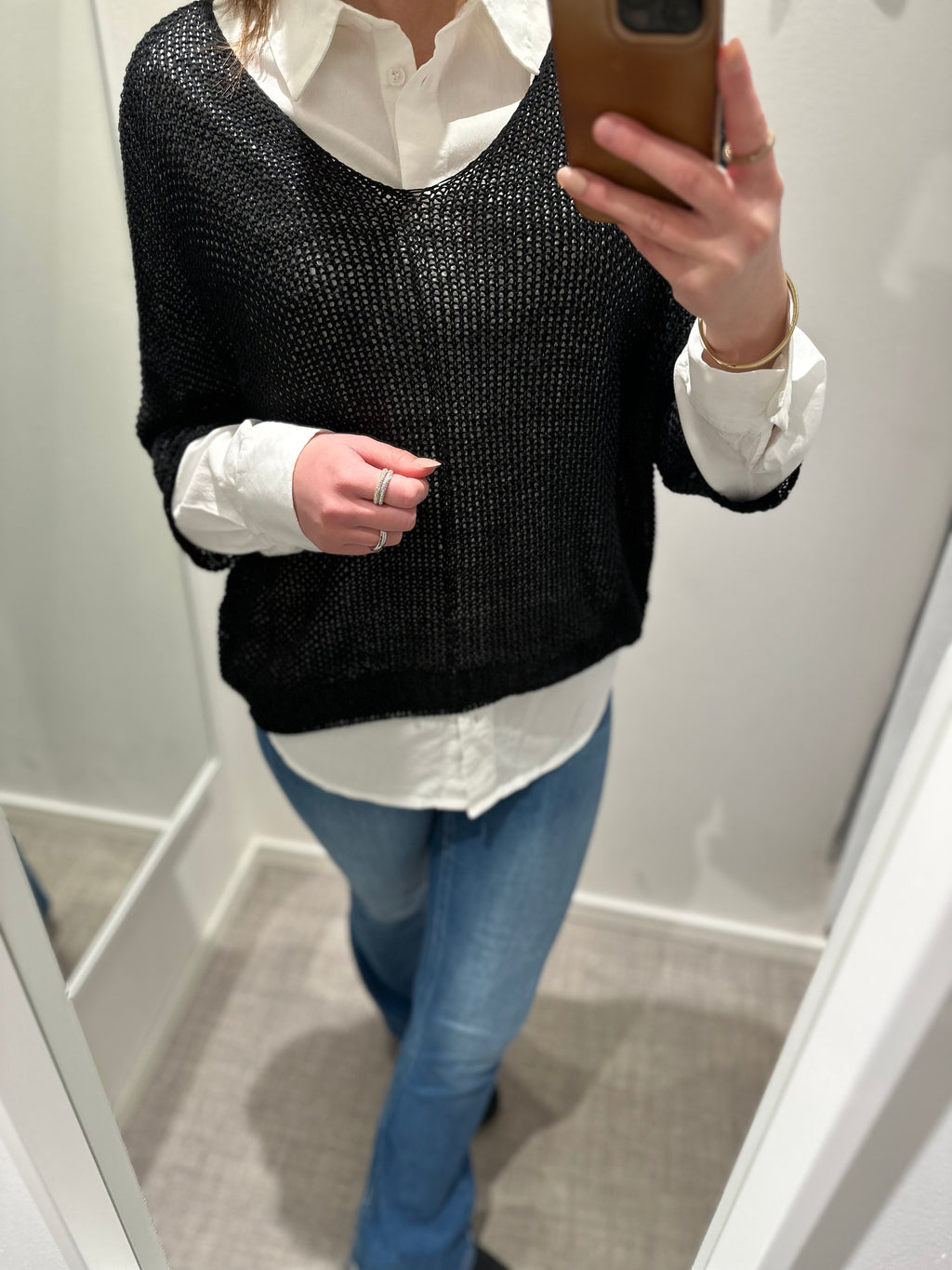 MARTA - STICKAD TRÖJA 7010 - BLACK