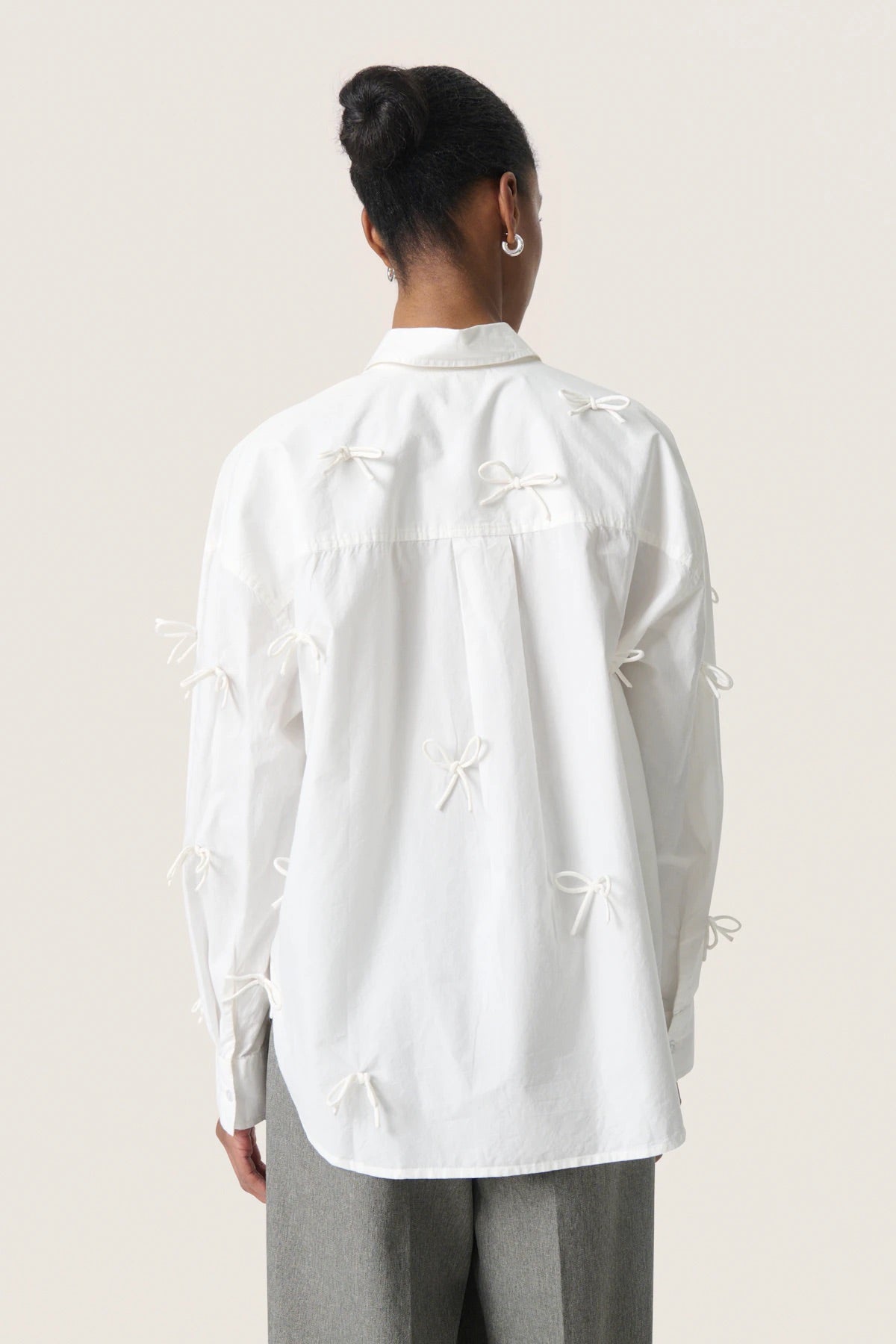 SOAKED - JOA BOW SHIRT - BROKEN WHITE