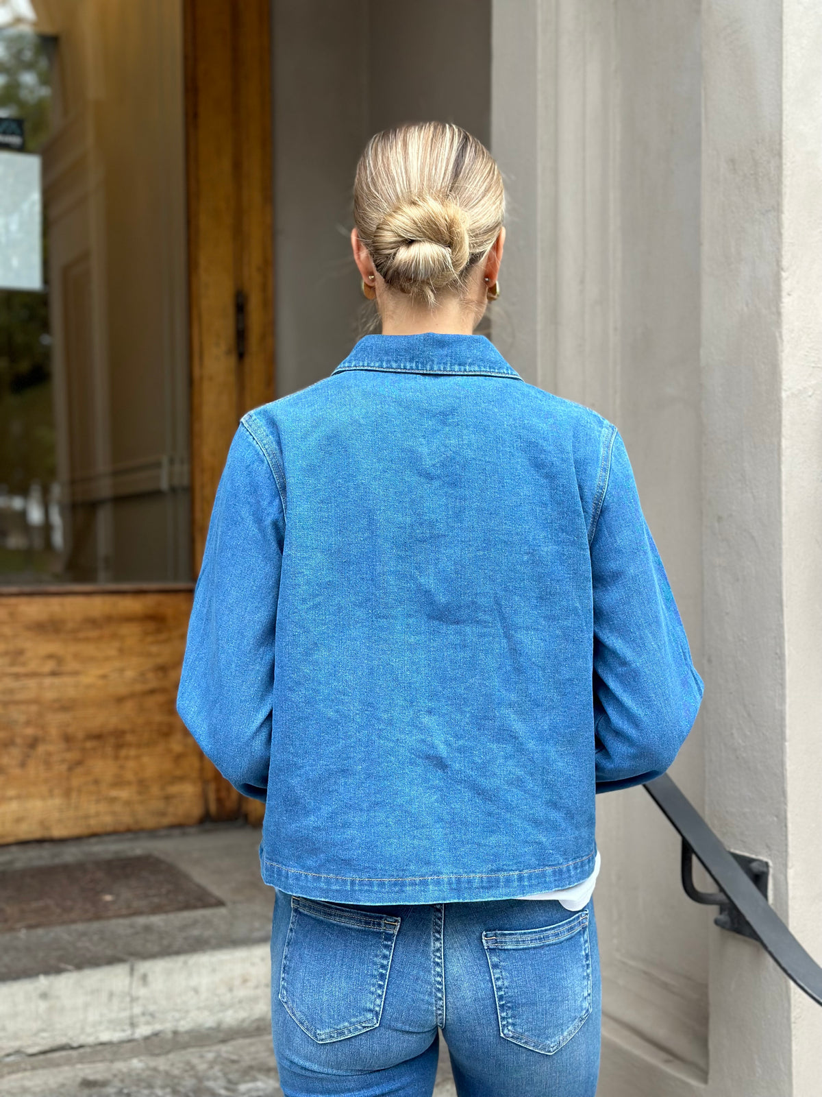 ONLY - THORA LS BOW SHIRT - MEDIUM BLUE DENIM