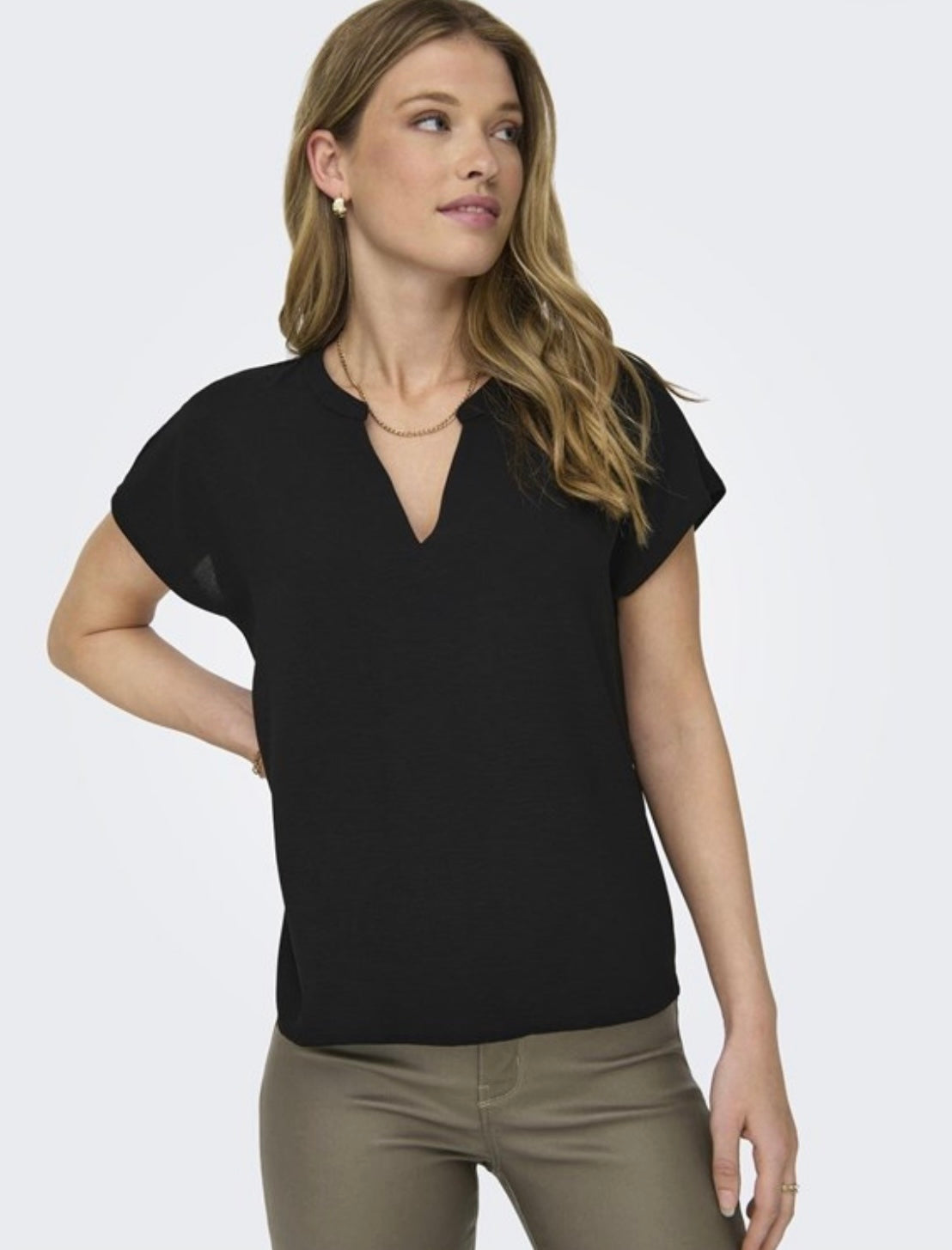 JDY - LION S/S TOP - BLACK