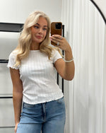 Ladda upp bild till gallerivisning, ONLY - CARLOTTA S/S TOP JRS - WHITE
