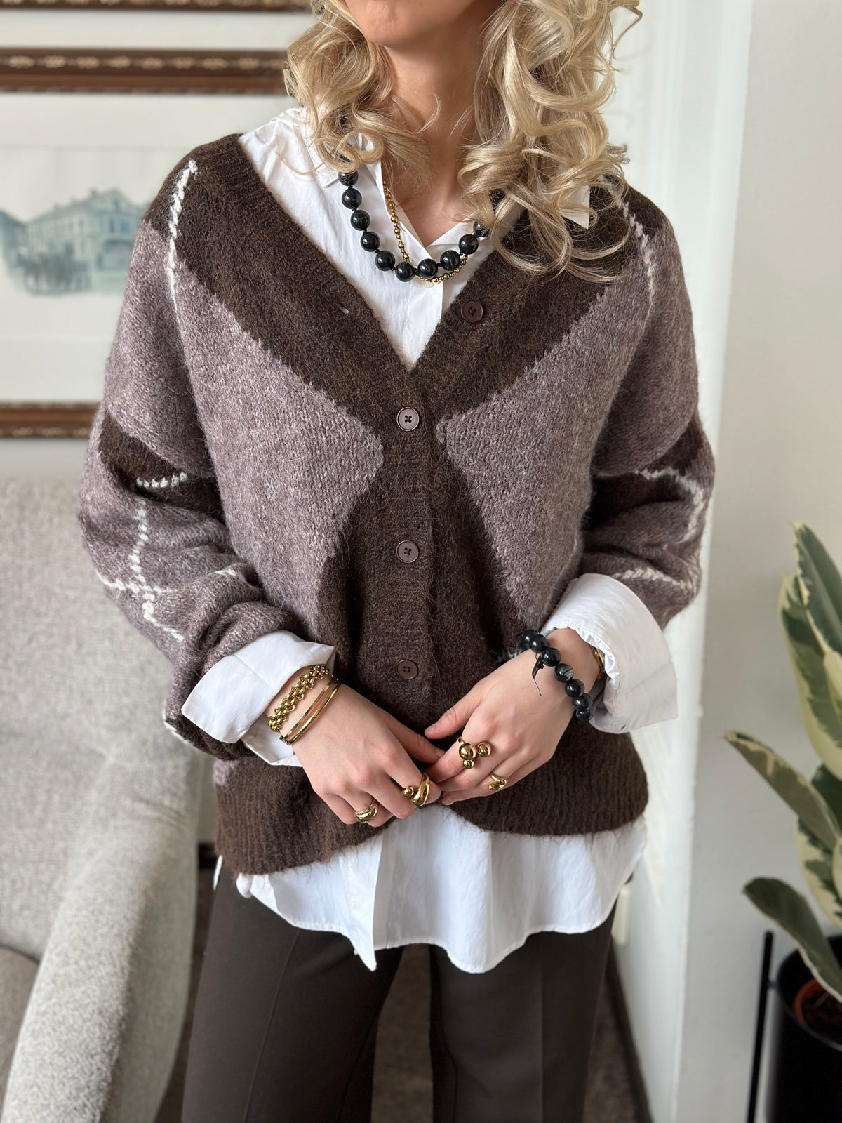 PIECES - RASMINE LS V-NECK KNIT CARDIGAN - HOT FUDGE/GREIGE