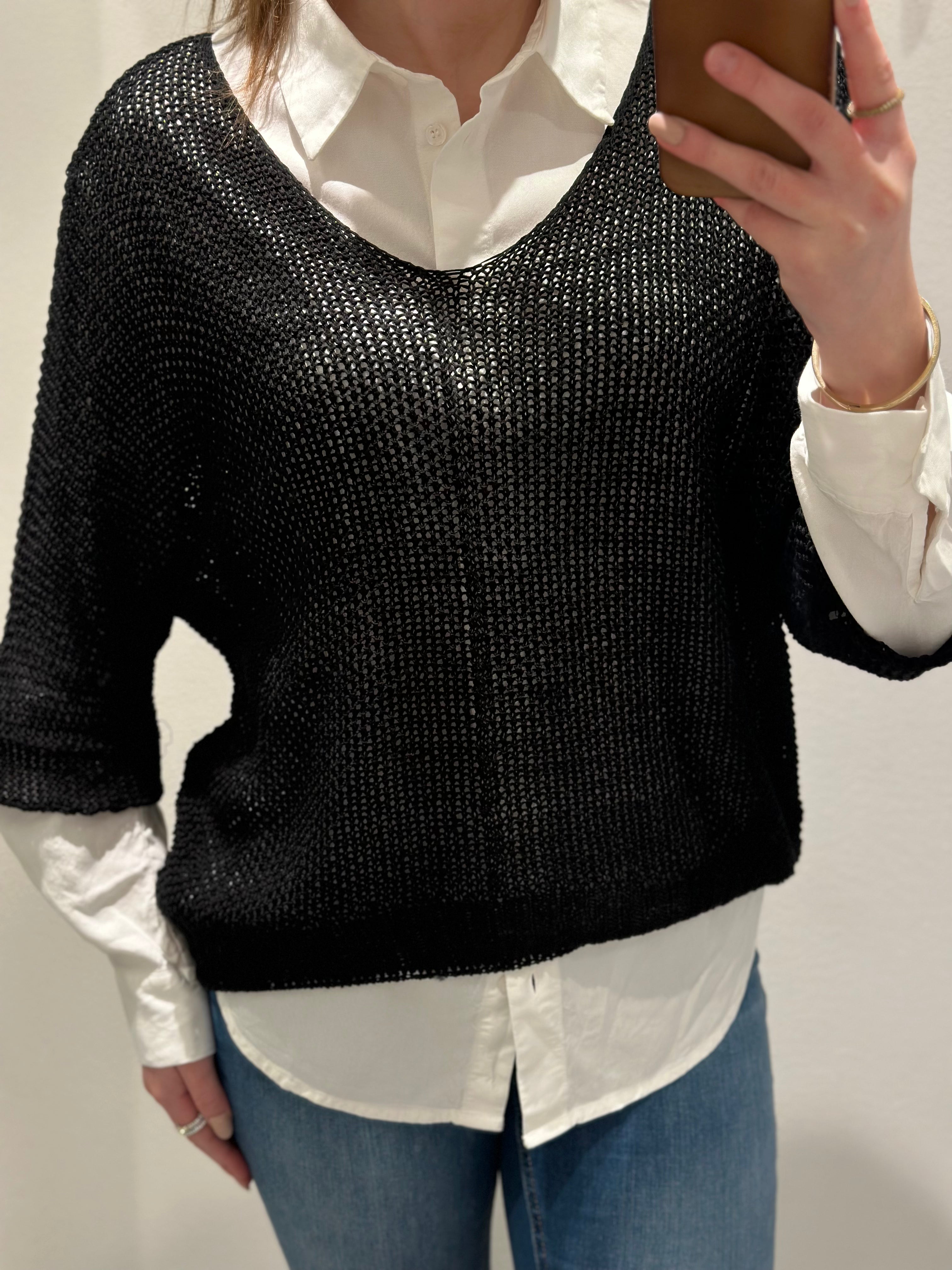 MARTA - STICKAD TRÖJA 7010 - BLACK