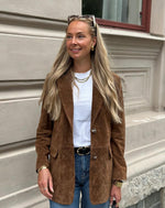 Ladda upp bild till gallerivisning, VEROMODA - PERNILLE LA SUEDE JACKET - CHOCOLATE FONDANT
