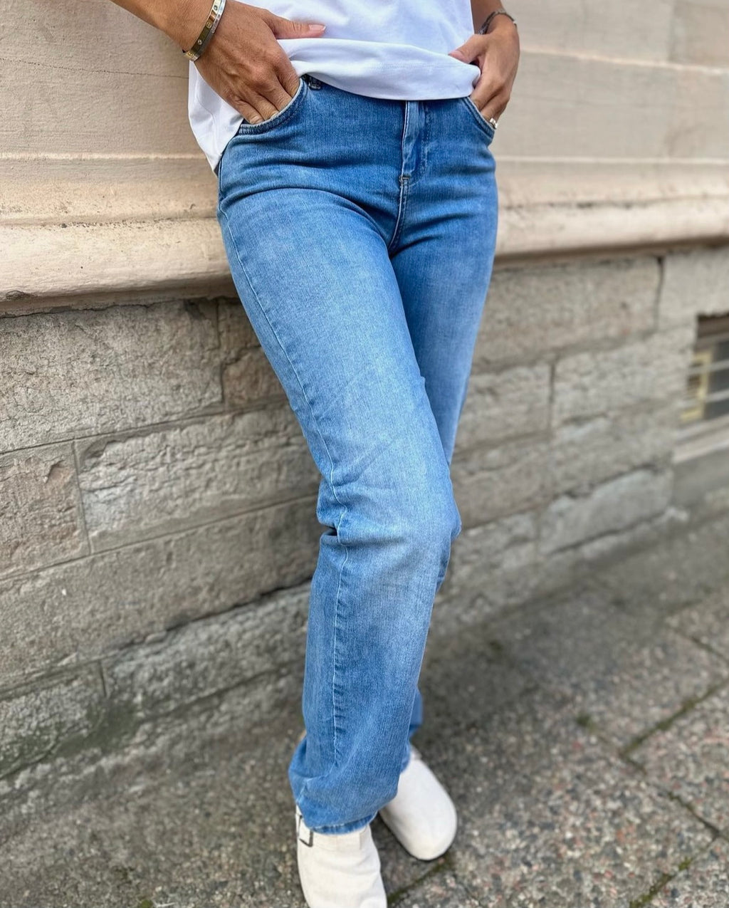 ONLY - BLUSH MID STRAIGHT - MEDIUM BLUE DENIM
