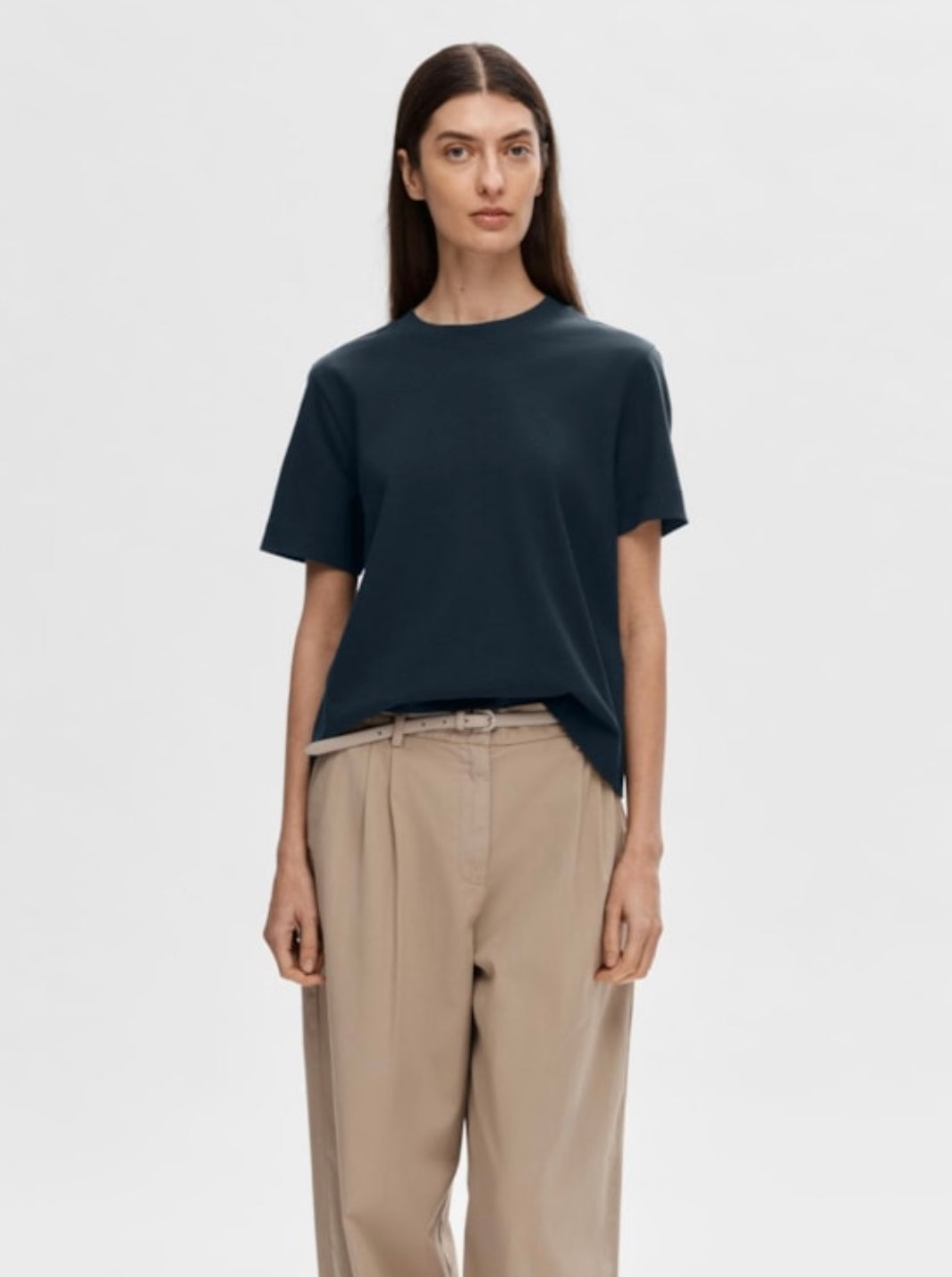 SELECTED FEMME - ESSENTIAL SS BOXY TEE - DARK SAPPHIRE