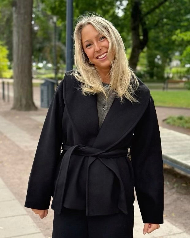 VERO MODA - ANNE BERGEN JACKET - BLACK