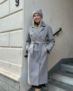 Ladda upp bild till gallerivisning, PIECES - MARBEL LONG COAT - MOREL
