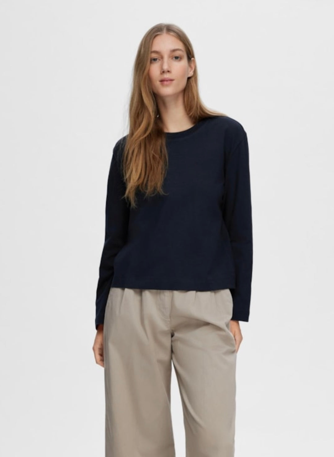 SELECTED FEMME - ESSENTIAL LS BOXY TEE - DARK SAPPHIRE