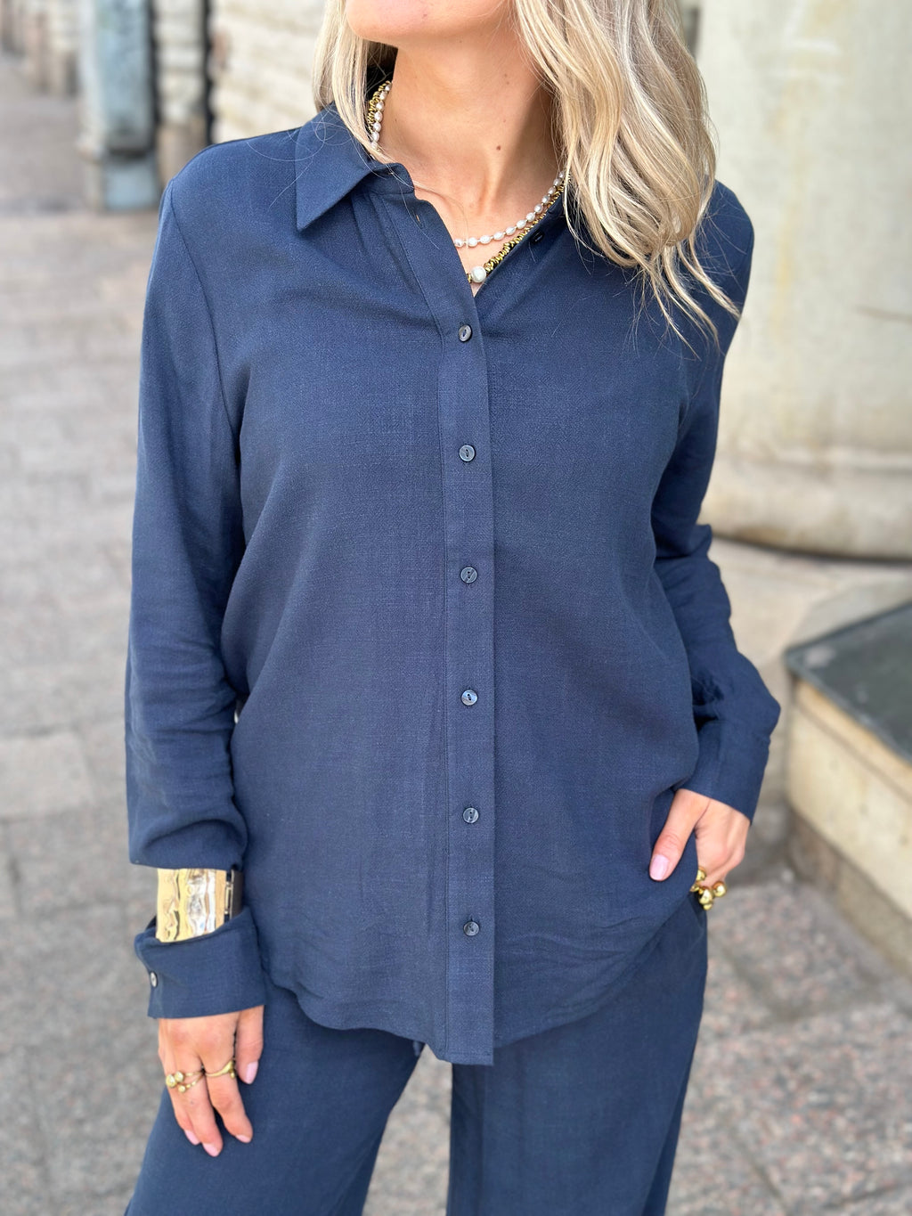 SELECTED FEMME - VIVA LS SUN SHIRT - DARK SAPPHIRE