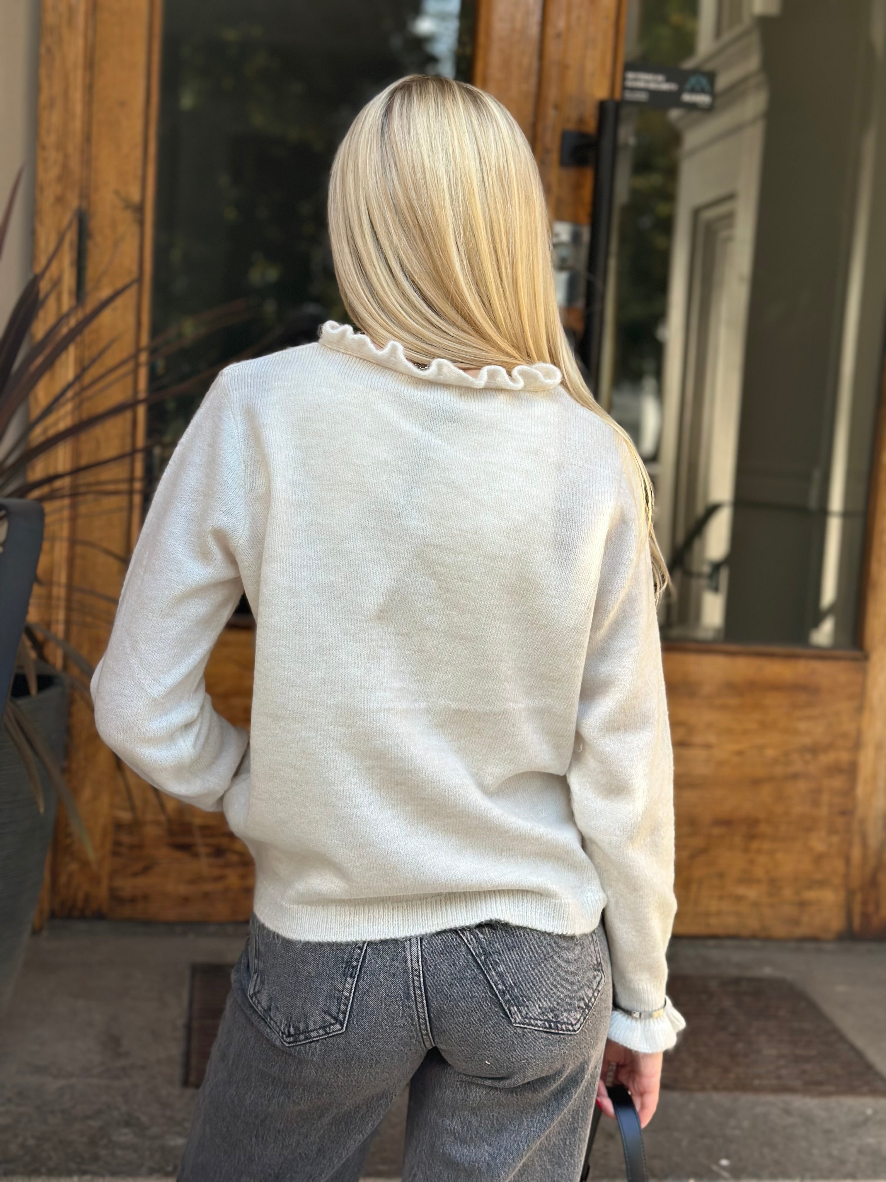 JDY - LETTY LS V-NECK FRILL PULLOVER - EGRET/MELNGE