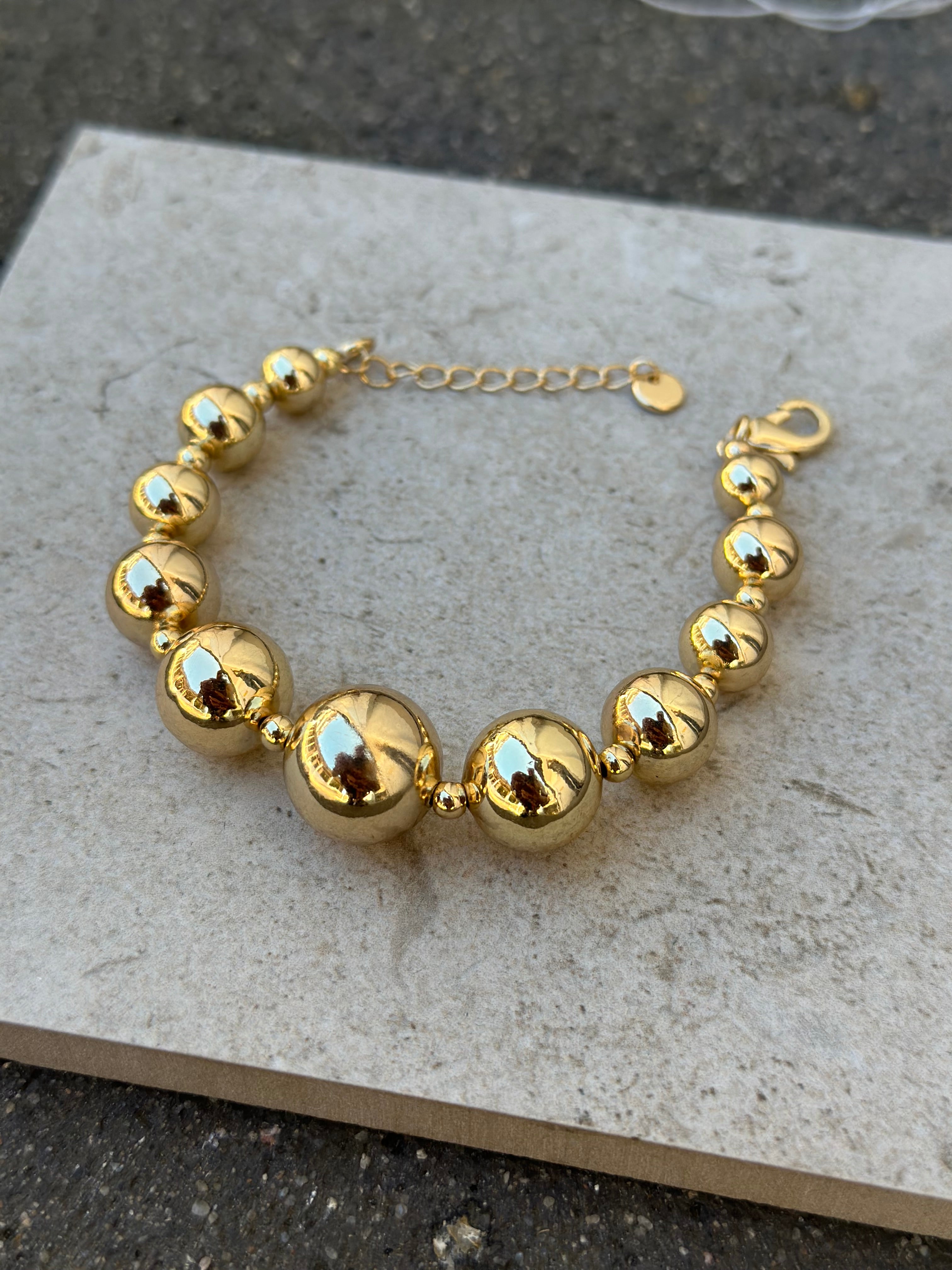 BOW19DETAILS - BEAD BRACELET - GOLD