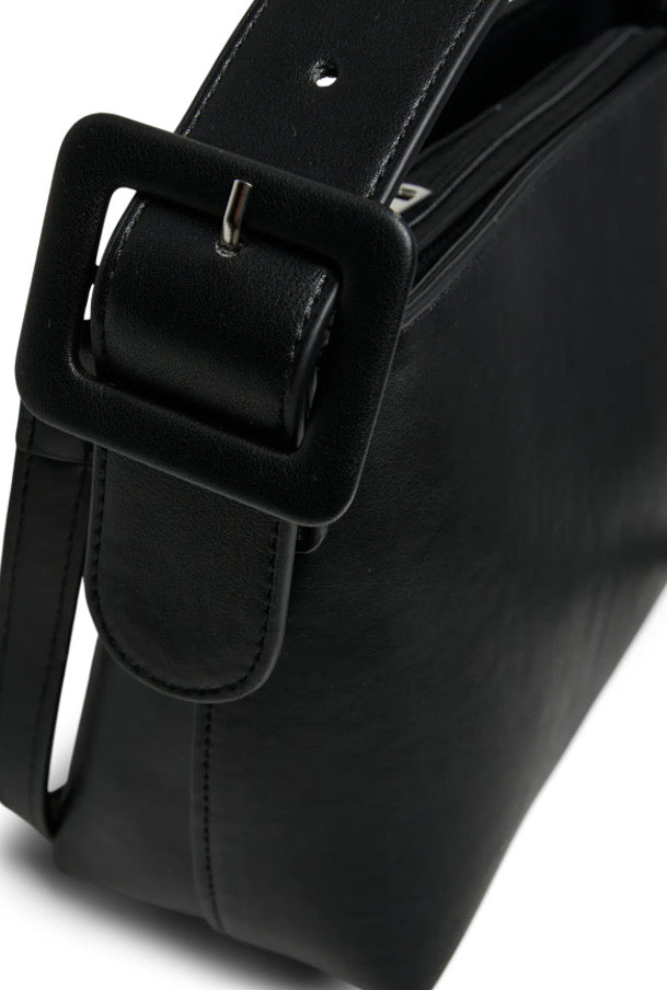 PIECES - UMA CROSS BODY - BLACK