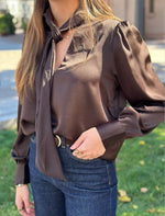 Ladda upp bild till gallerivisning, VEROMODA - NINI CIA LS TOP - CHOCOLATE TORTE
