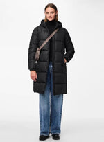 Ladda upp bild till gallerivisning, PIECES - BEE LONG NEW PUFFER JACKET - BLACK
