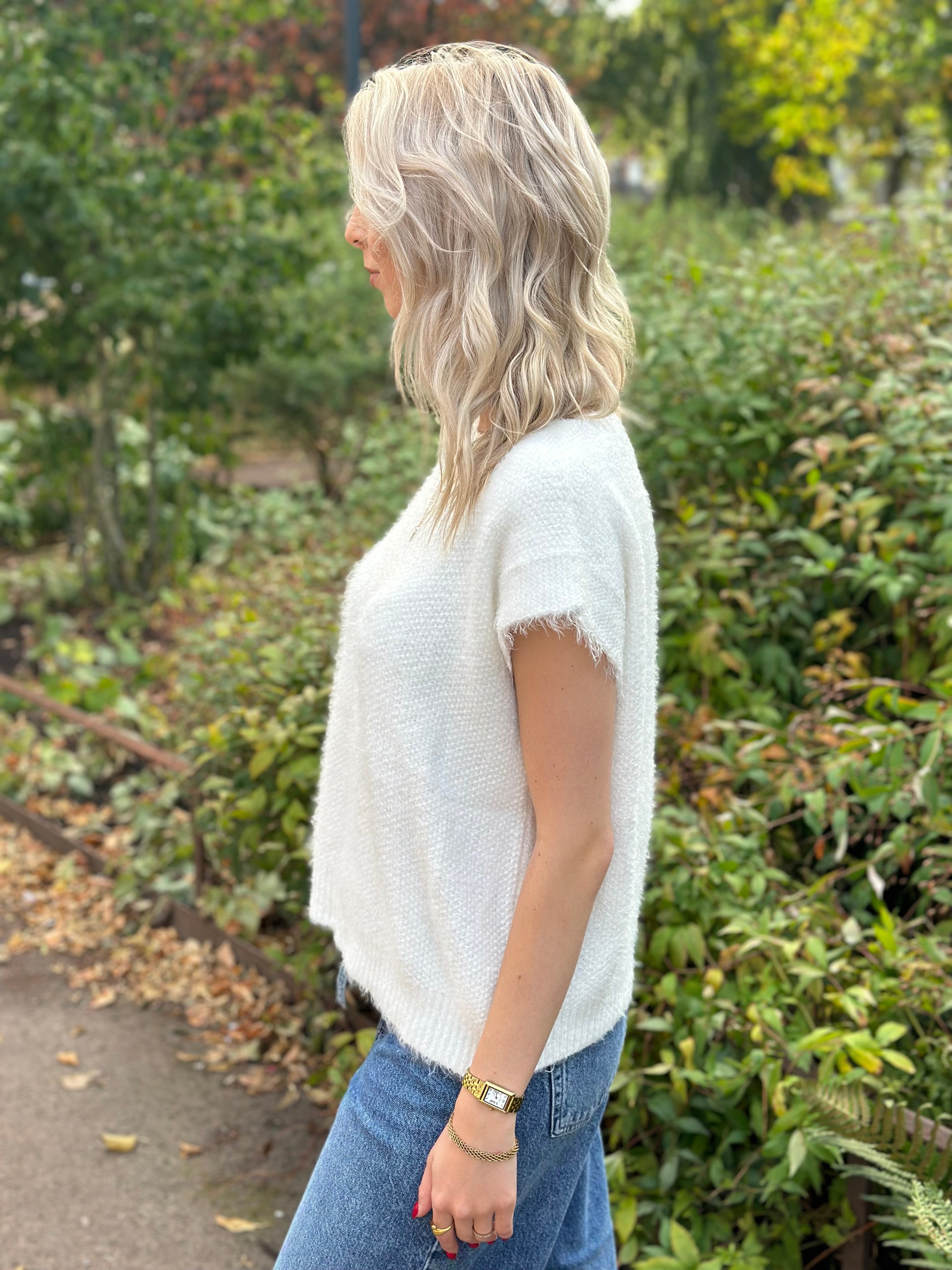 MARTA - LAYA KNIT VEST - WHITE
