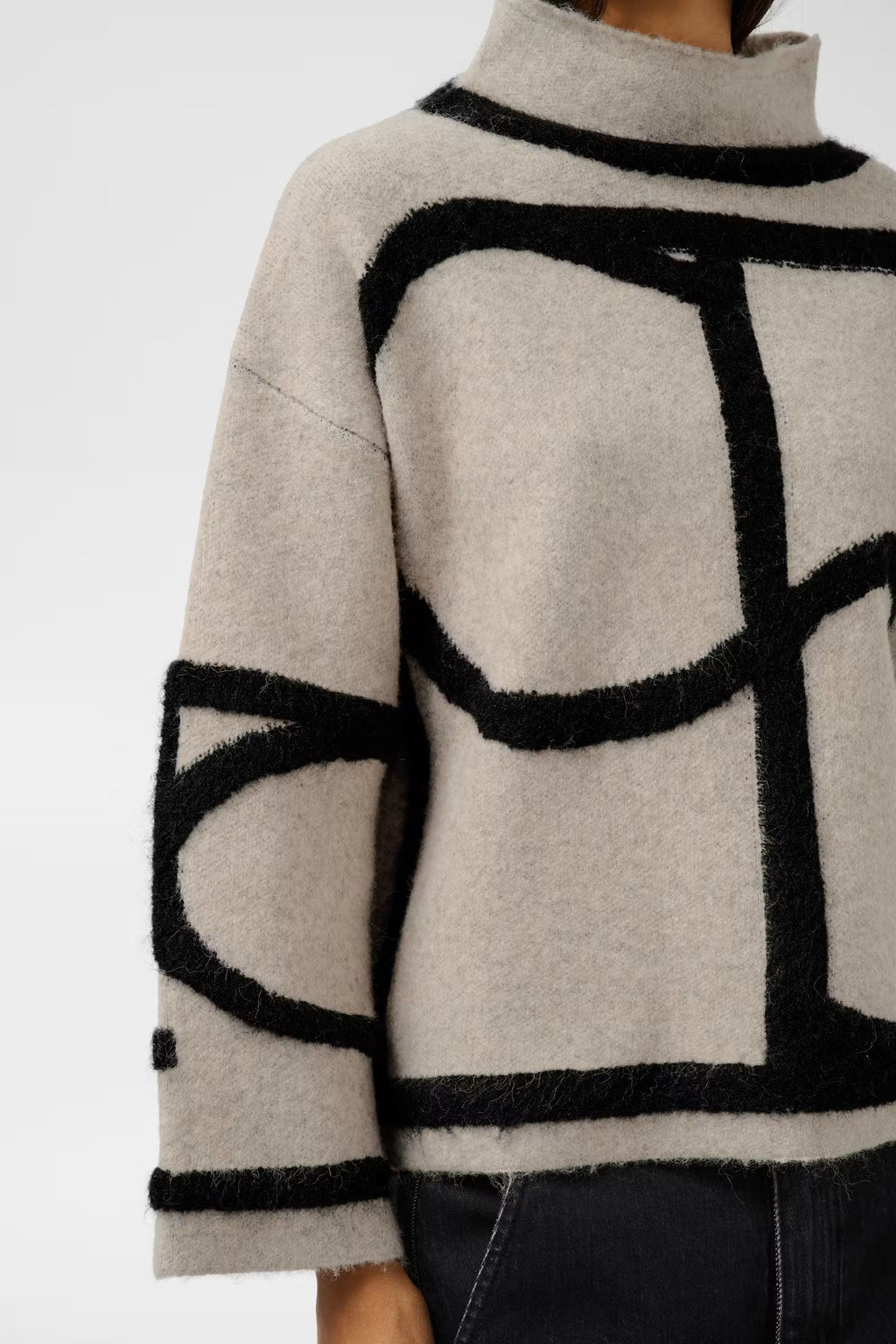 SOAKED - SOREA MONO PULLOVER 30408778 - BEIGE / BLACK MONOGRAM