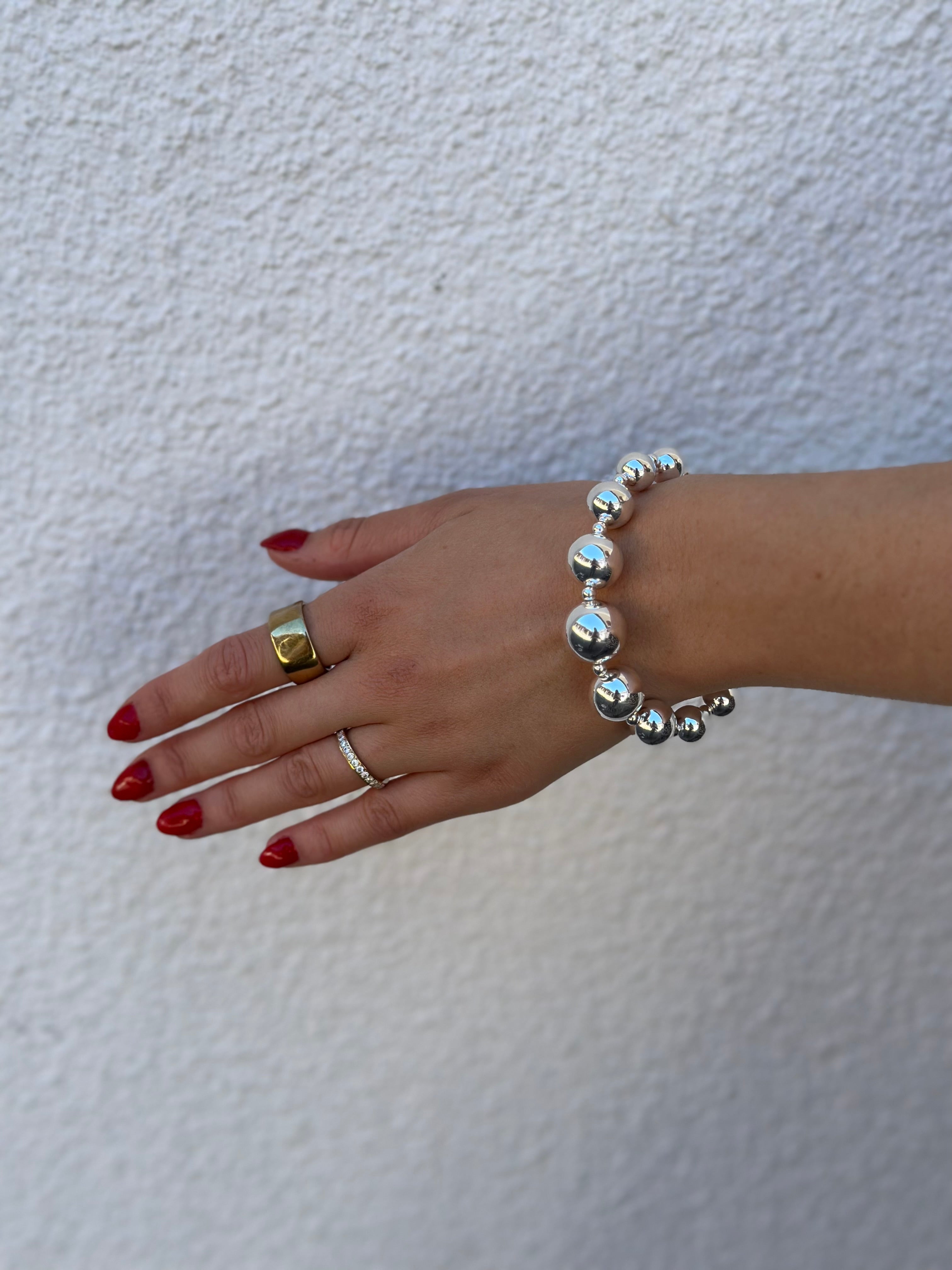 BOW19DETAILS - BEAD BRACELET - SILVER
