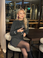 Ladda upp bild till gallerivisning, ONLY - CAROL L/S GLITTER BOW DRESS - BLACK/SILVER GLITTER
