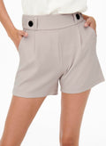 JDY - GEGGO SHORTS - CHATEAU GRAY/BLACK BUTT