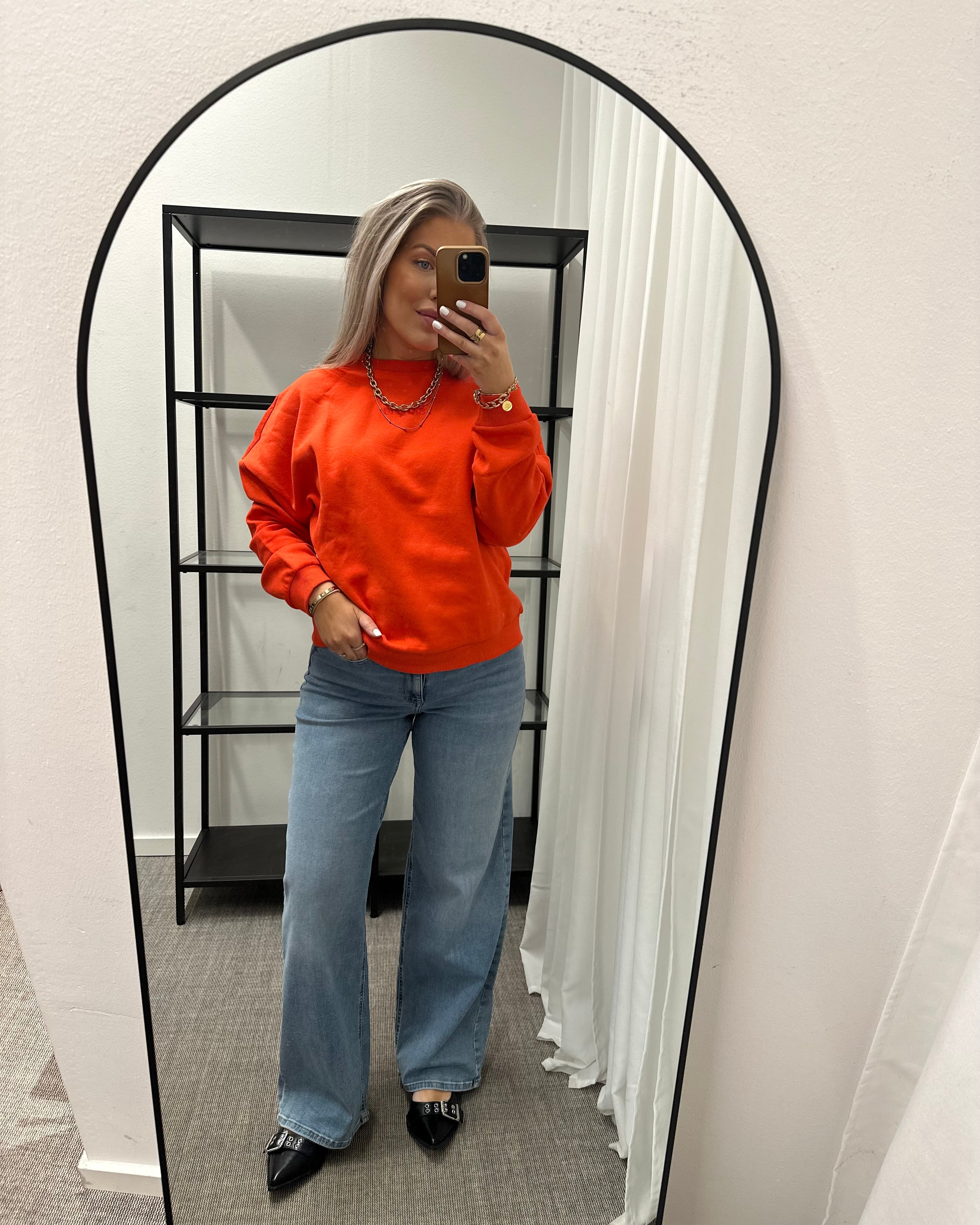 VERO MODA - PERNILLE BEA LS SWEAT BOX JRS - FIERY RED/SIMPLE