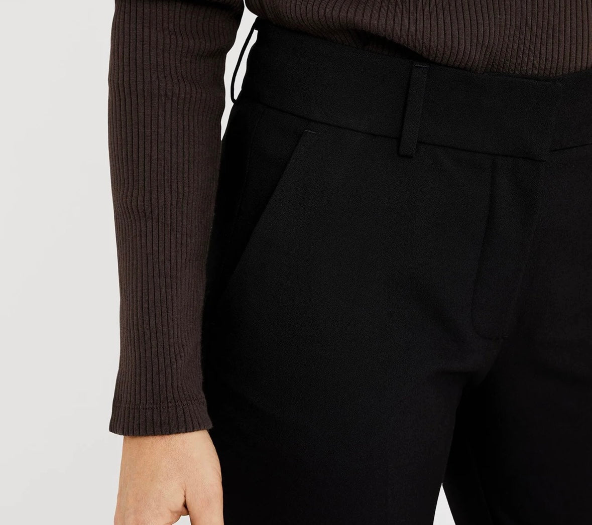 FIVE UNITS - CLARA - BLACK GLOW