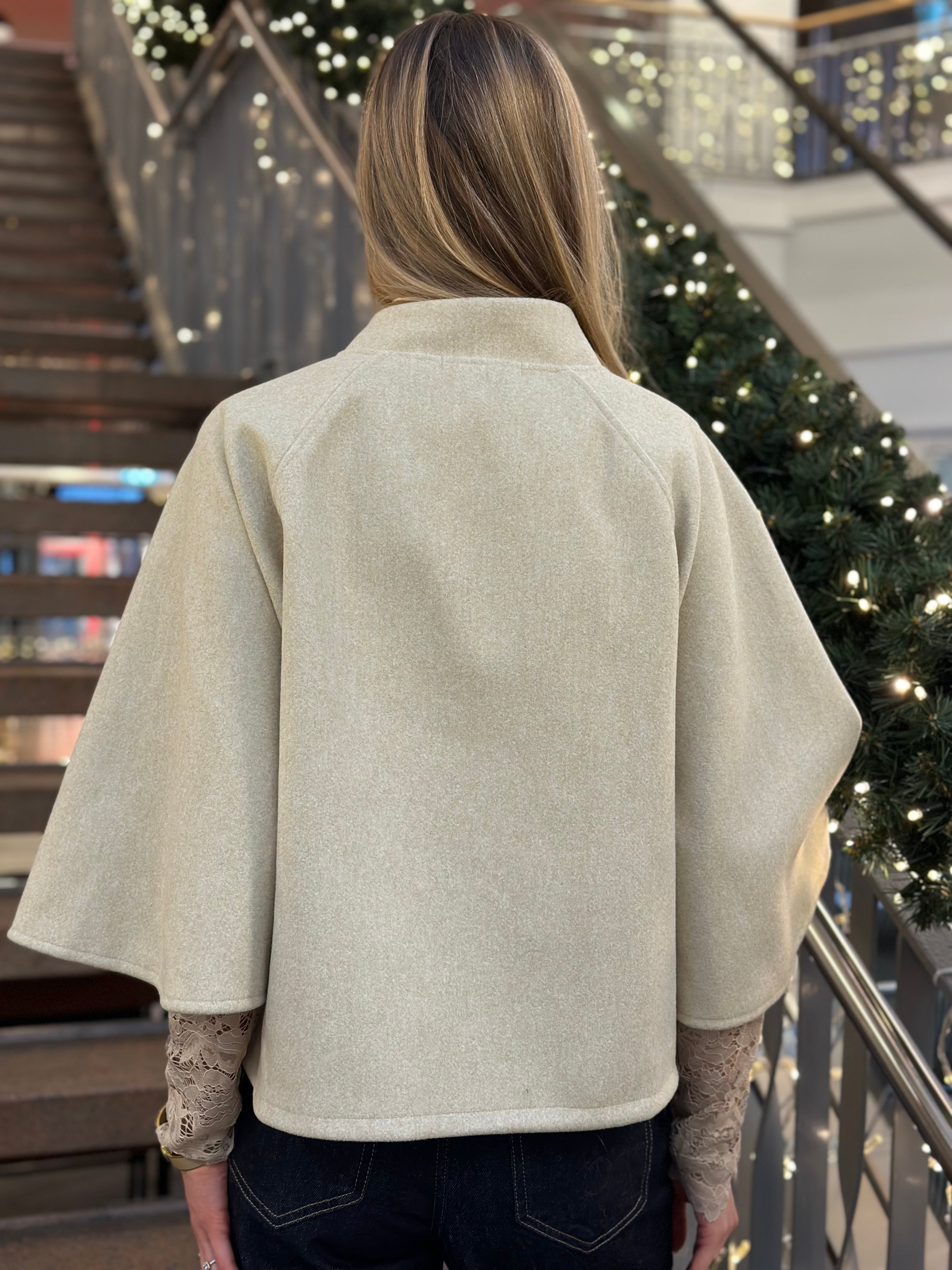 MARTA -  JACKA KORT ÄRM 55136M - BEIGE