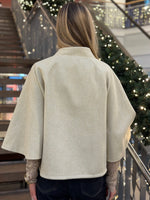 Ladda upp bild till gallerivisning, MARTA -  JACKA KORT ÄRM 55136M - BEIGE
