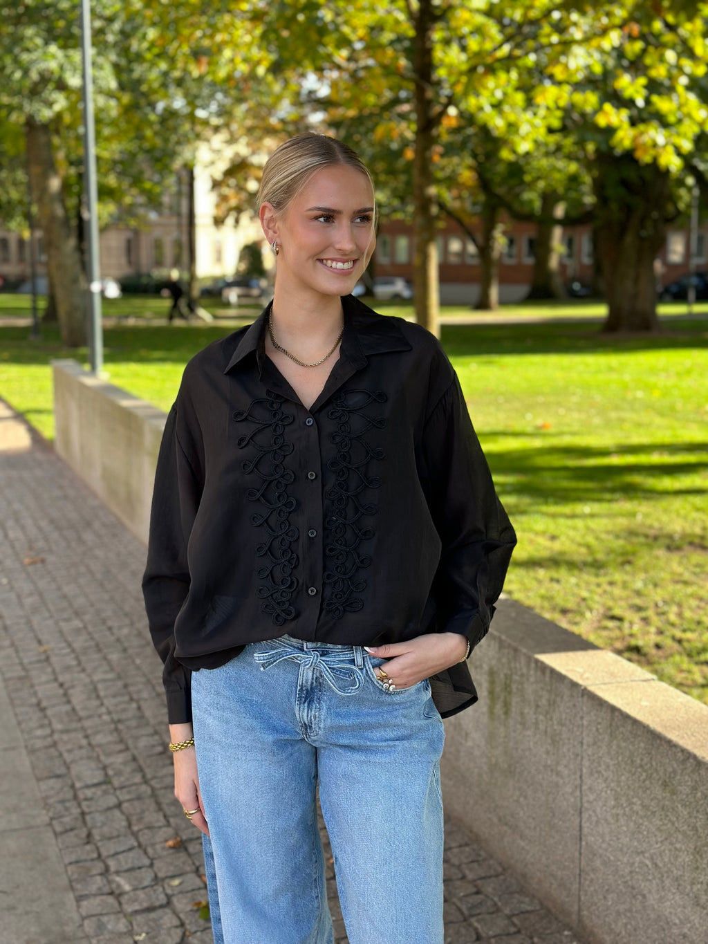 MARTA - SECRET SHIRT 68974 - BLACK