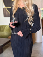 Ladda upp bild till gallerivisning, ONLY - PERY L/S LONG DRESS BOST NECK - BLACK
