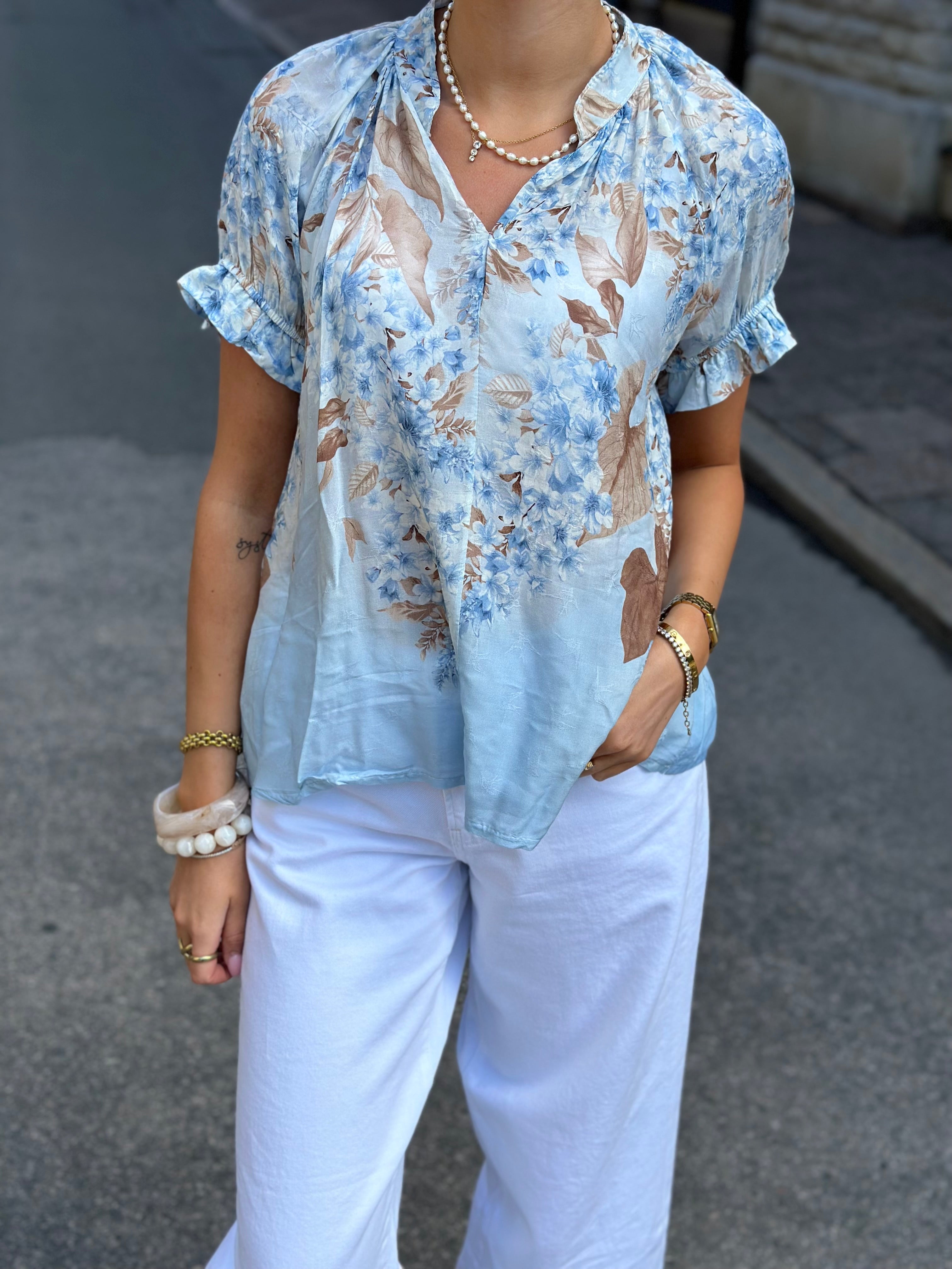MOONDUST - SIFF ROSE BLOUSE MO5042 - SKY BLUE