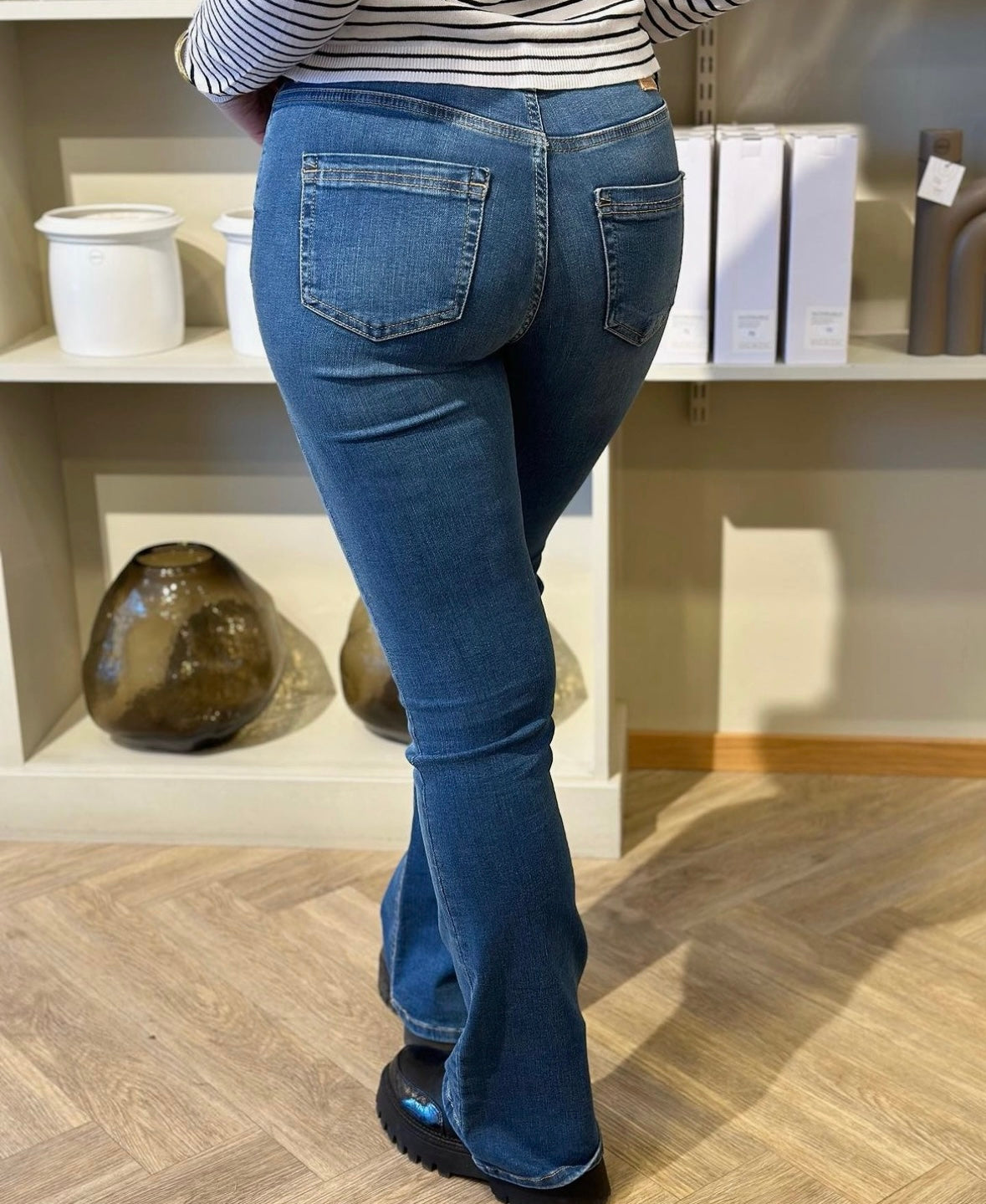 ONLY - BLUSH MID FLARED - MEDIUM BLUE DENIM