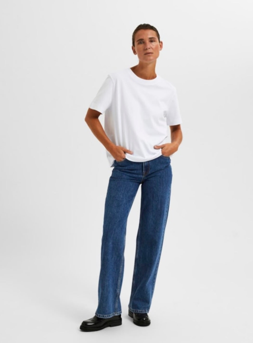SELECTED FEMME - ESSENTIAL SS BOXY TEE - BRIGHT WHITE