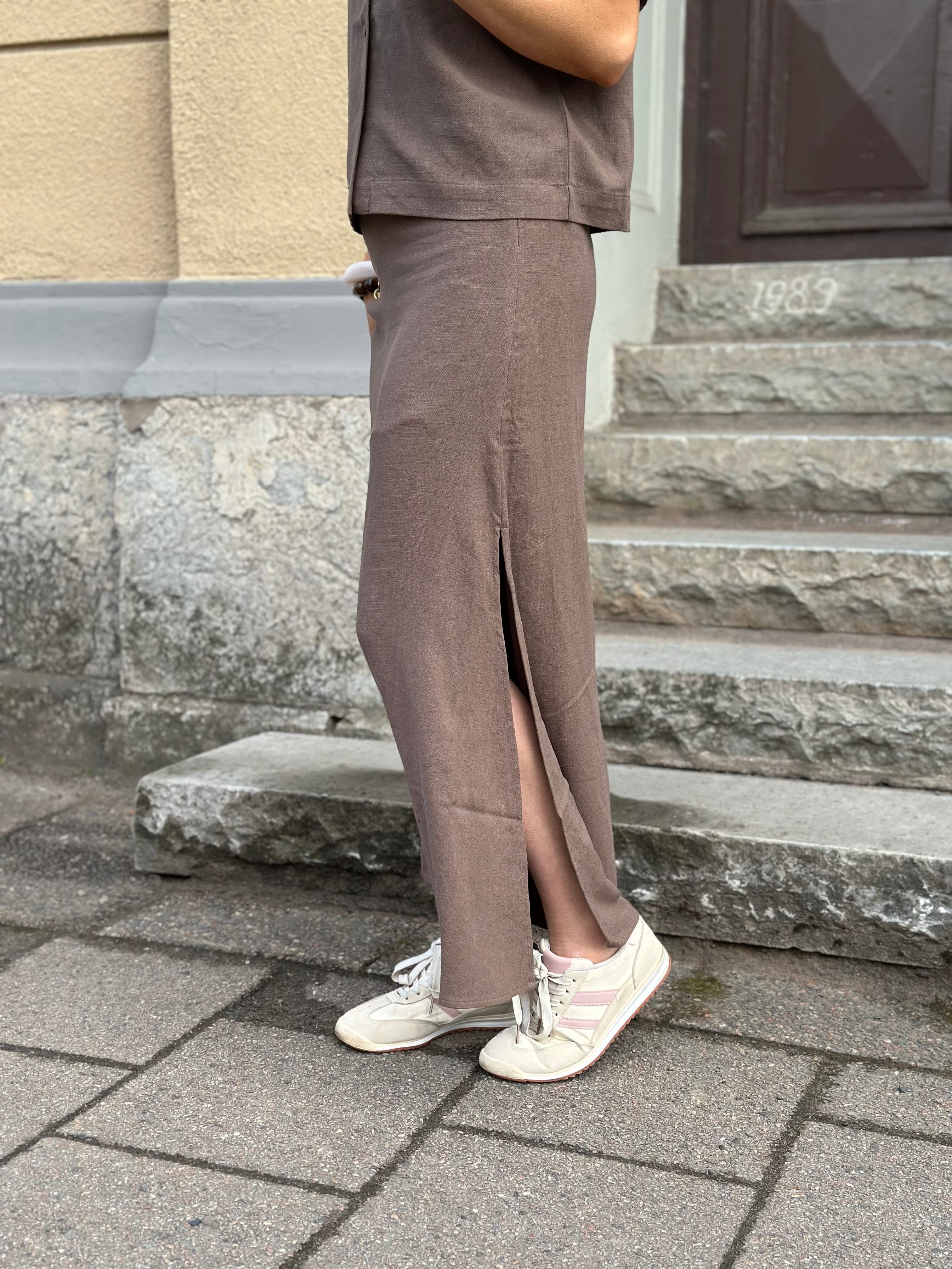 SELECTED FEMME - VIVA HW ANKLE LINEN BLEND SKIRT - CHOCOLATE CHIP