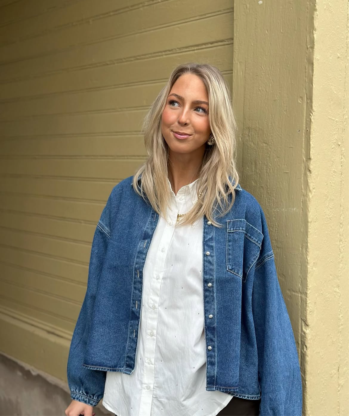 VEROMODA - ELORA LS DENIM SHIRT - MEDIUM BLUE DENIM