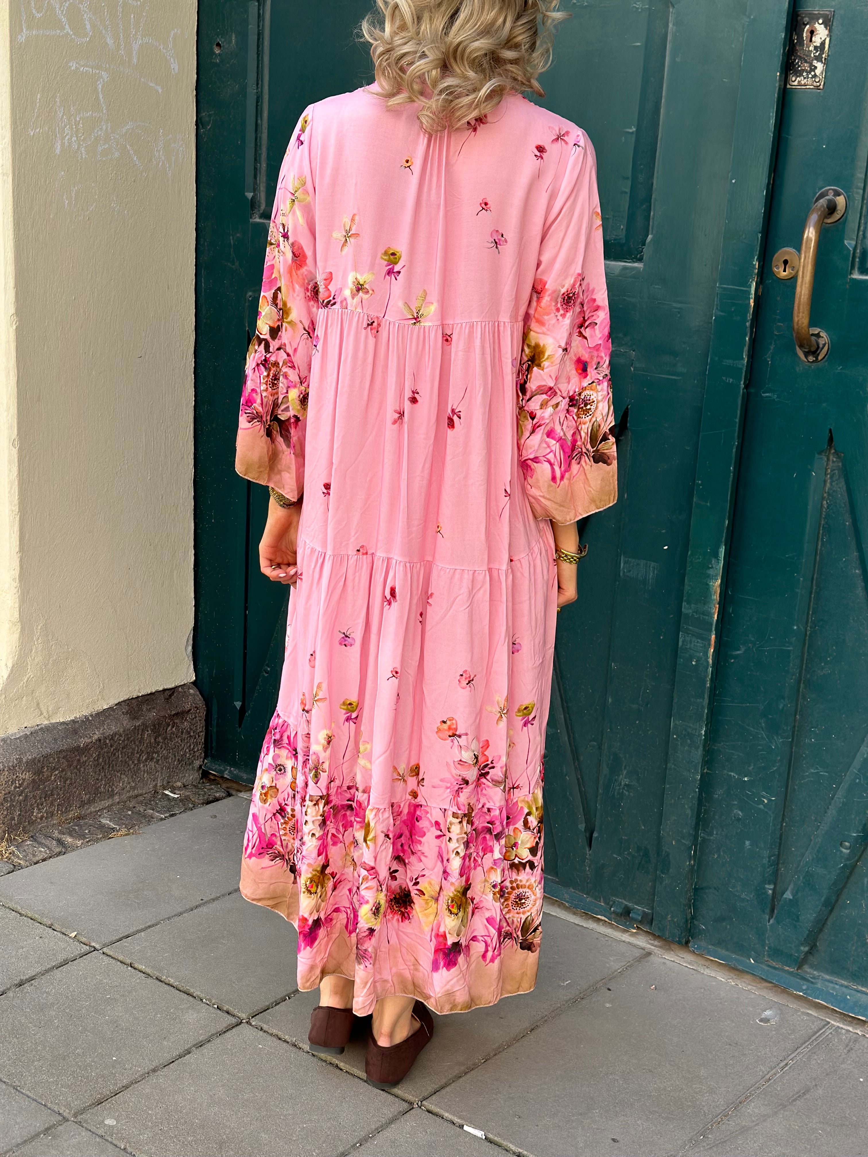 JÖRLEVIK - ZASSI WILDFLOWER DRESS - PINK
