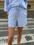 ONLY - AUGUSTA SHORTS - CLOUD DANCER/ BLUE STRIPES