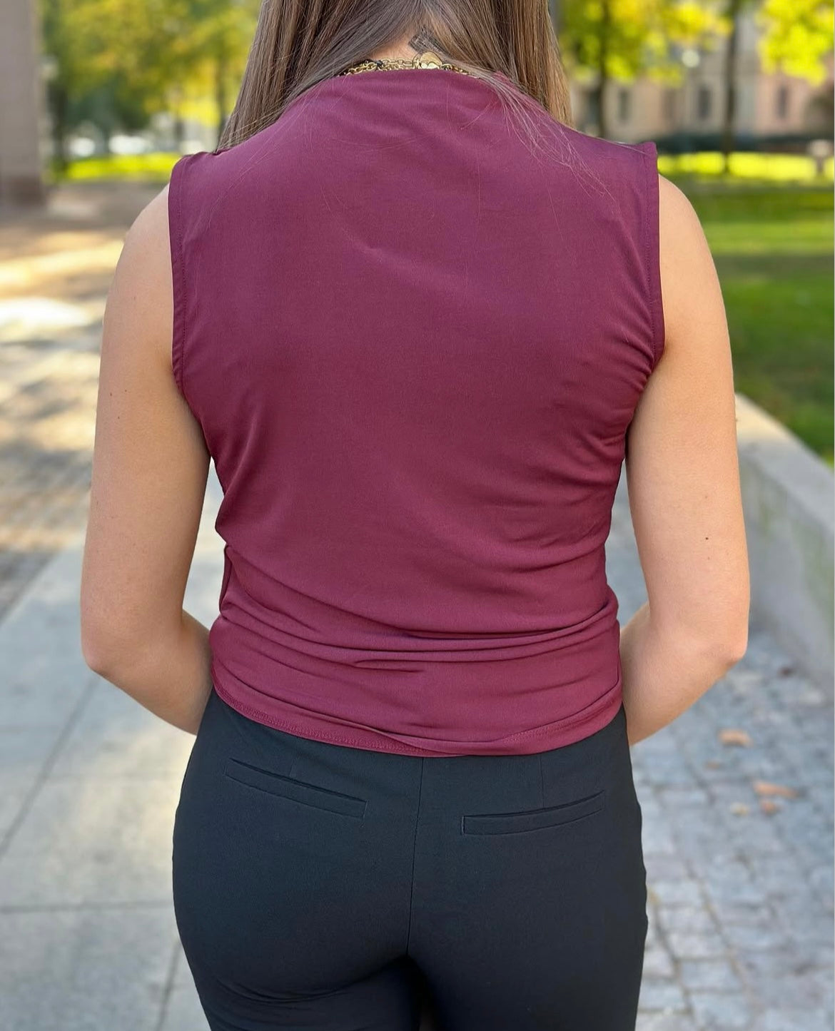 PIECES - MADISON SL DRAPED TOP - TAWNY PORT