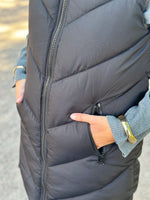 Ladda upp bild till gallerivisning, JDY - SKYLAR LIFE HOOD WAISTCOAT - BLACK
