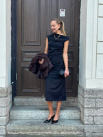 Ladda upp bild till gallerivisning, SOAKED - EIRLYS DRESS - BLACK
