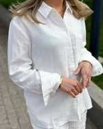 Ladda upp bild till gallerivisning, PIECES - SASTINA LS SHIRT - CLOUD DANCER
