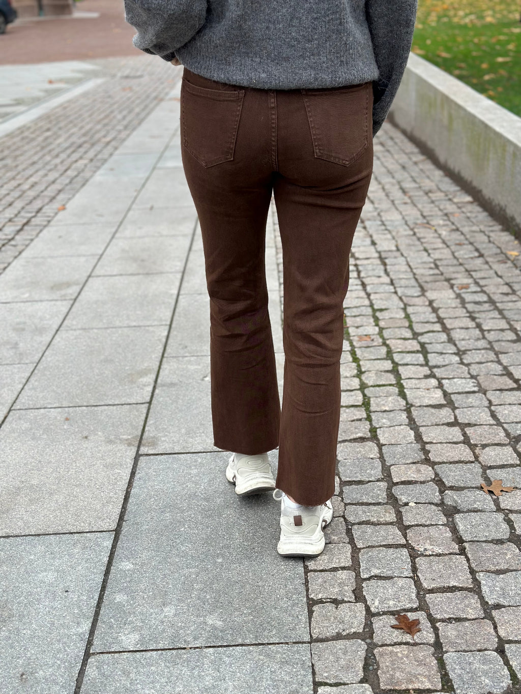 COSY HOUSE - FLARED JEANS - BROWN Y630614#