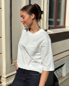SOAKED - JINA LOGO TEE - BROKEN WHITE