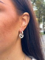 Ladda upp bild till gallerivisning, BOW19 DETAILS - KNOT EARRINGS - SILVER
