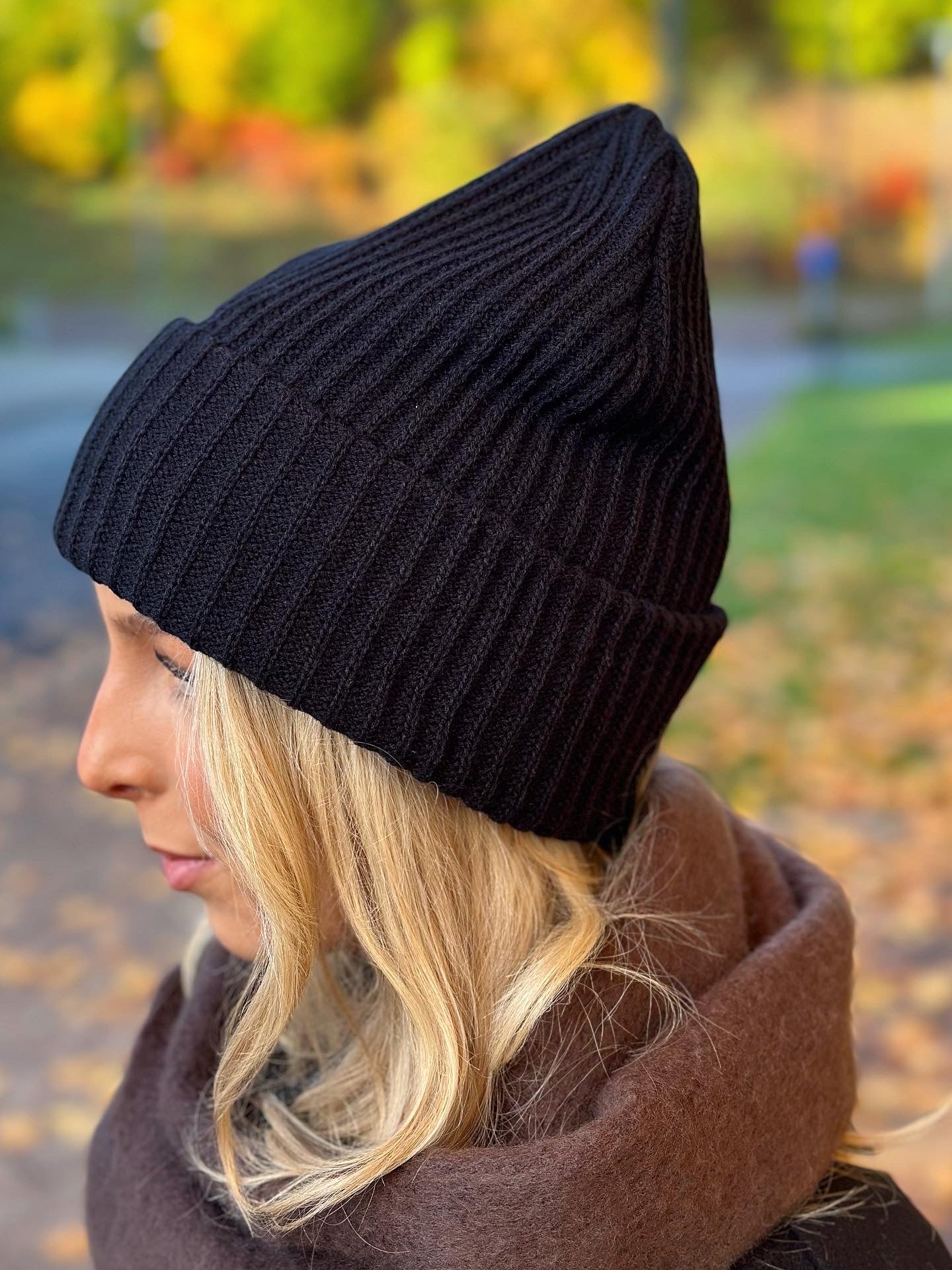 PIECES - HEXO HOOD - BLACK