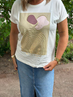 Ladda upp bild till gallerivisning, ONLY - 30 FELUCA TEE - CLOUD DANCER/SUNNY SIDE
