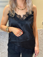 Ladda upp bild till gallerivisning, PIECES - NOMI STRAP SATIN LACE TOP - BLACK
