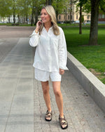 Ladda upp bild till gallerivisning, PIECES - SASTINA LS SHIRT - CLOUD DANCER
