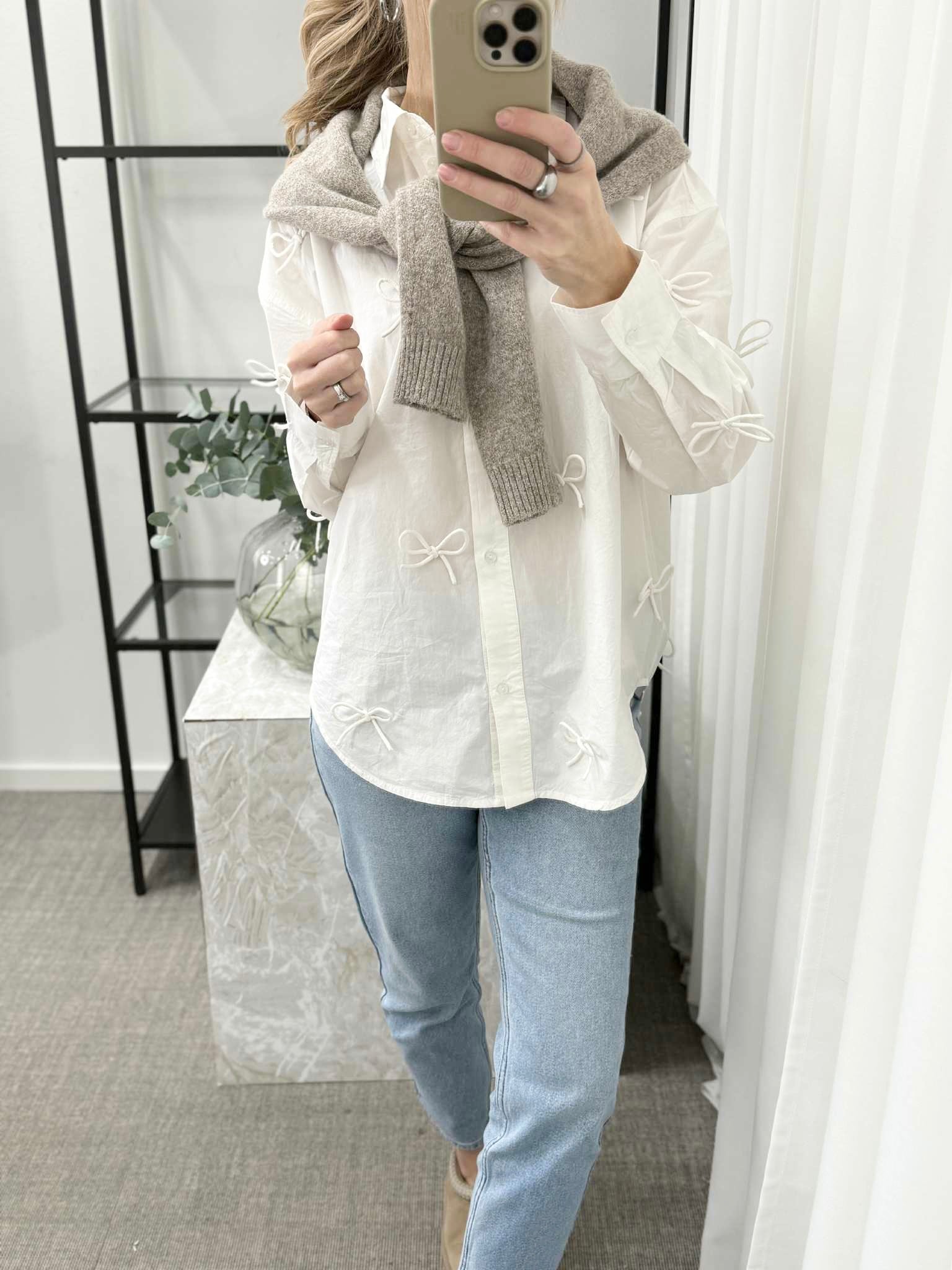 SOAKED - JOA BOW SHIRT - BROKEN WHITE